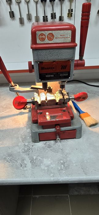 Ключ аппарат для Изготовление ключи