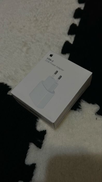 apple зарядни и кабели