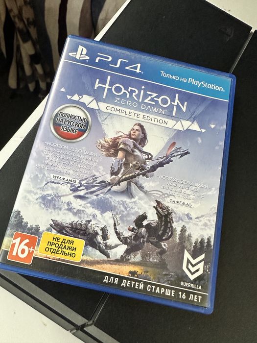 Продам PS4 Fat 500Gb