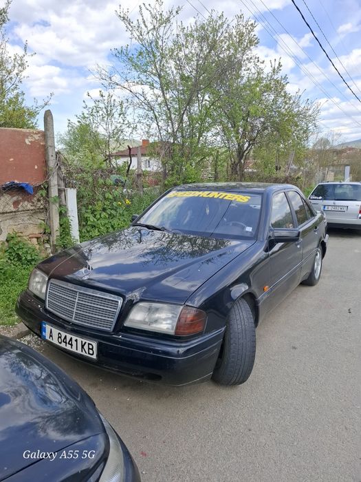 Мерцедес c180 w202