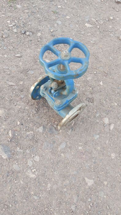 Вентили  на 40  чугунный