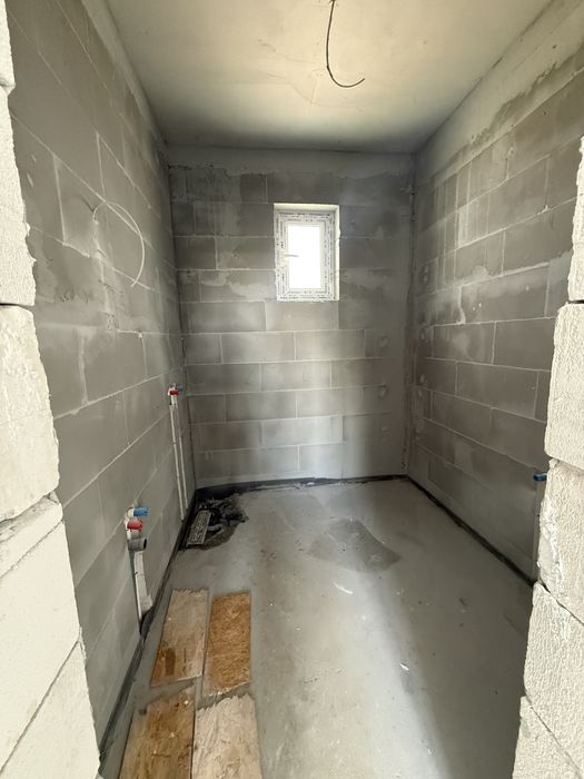 Casa de vanzare cu 4 camere direct de la proprietar