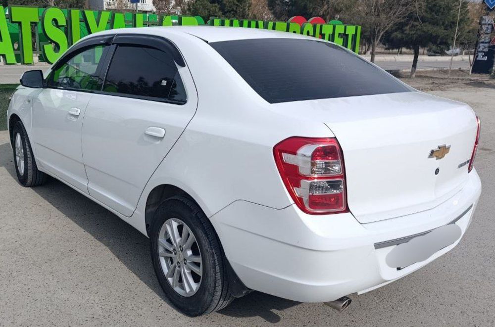 Cobalt Kobalt 2021 moshina