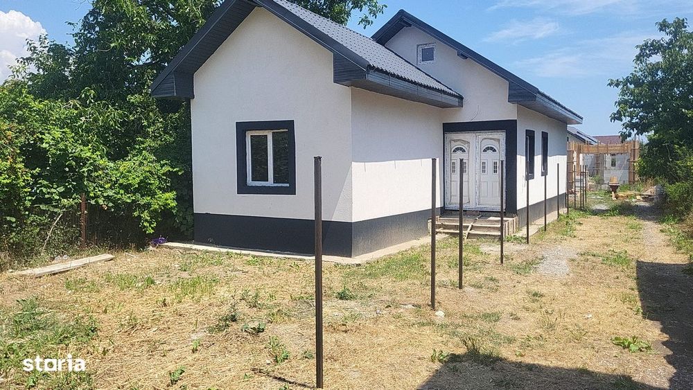Casa ieftină în Lumina, zonă centrală!