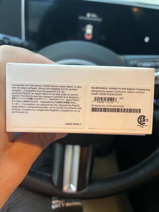 AirPods pro оригинал