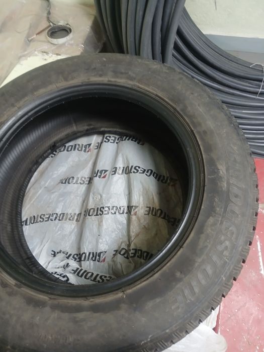 Зимние шины, 17 размер