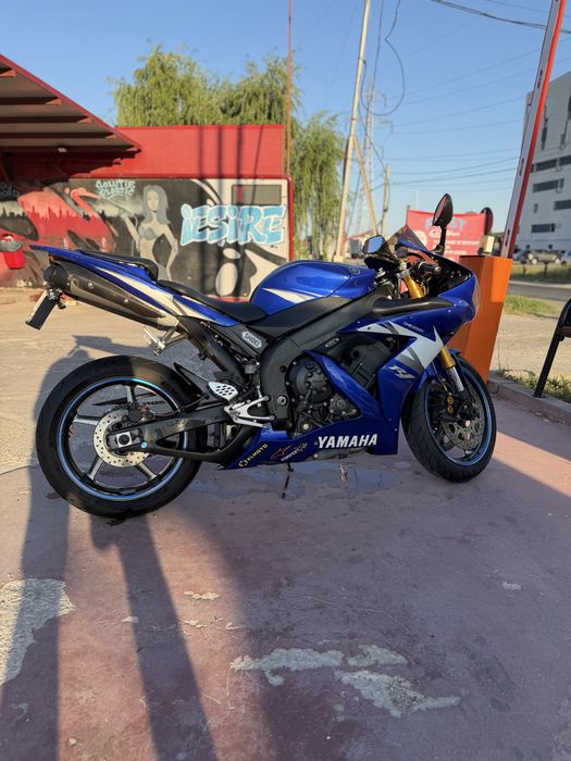 Yamaha R1 | Intreținuta | Gata de drum