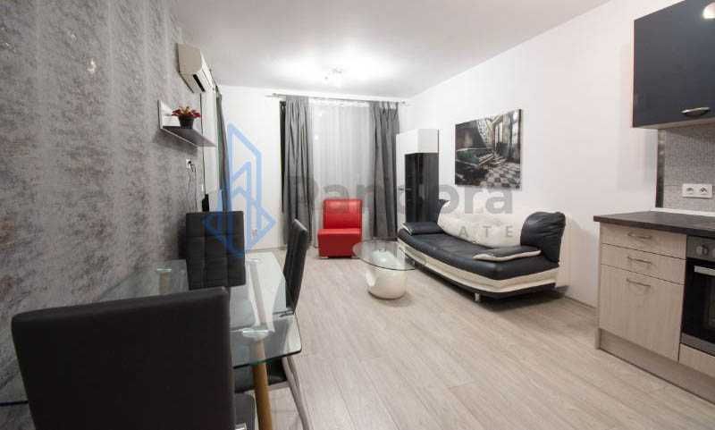 Дава се под наем Двустаен апартамент в София, Кръстова вада - 53 кв.м за 425 € - Снимка #2