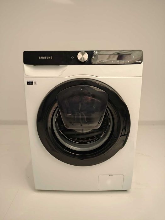 Vândut !!! Mașină de spălat rufe 9KG 1400rpm SAMSUNG WW90T554AAE B145