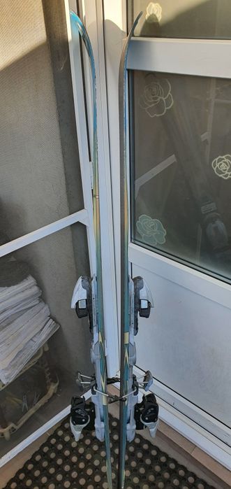 Schiuri/schi/schiuri 159 cm.