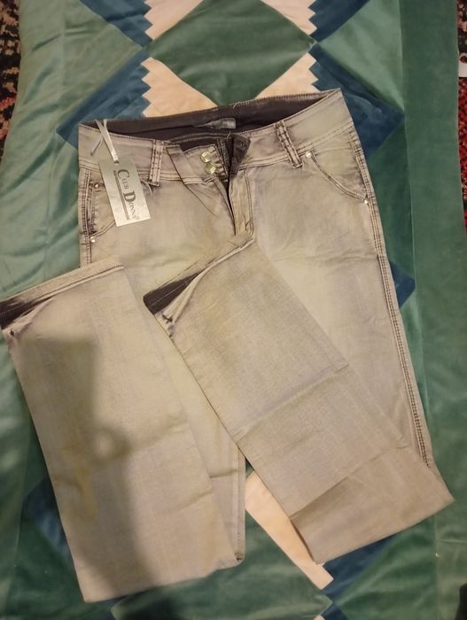 Джинси шалбар қыздарға