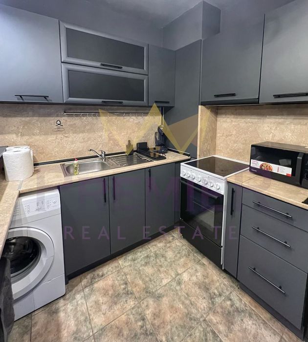 Дава се под наем Двустаен апартамент в Варна, Зимно кино Тракия - 70 кв.м за 538.56 € - Снимка #2