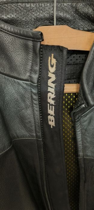 Vand geaca moto de piele, Bering