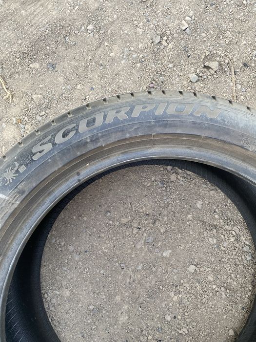 Шина PIRELLI SCORPION 255/45 R19 100V
