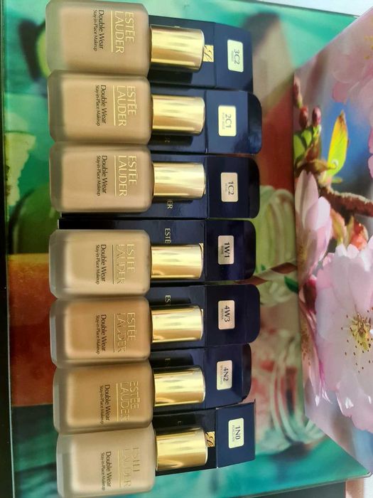 fond de ten Estee lauder