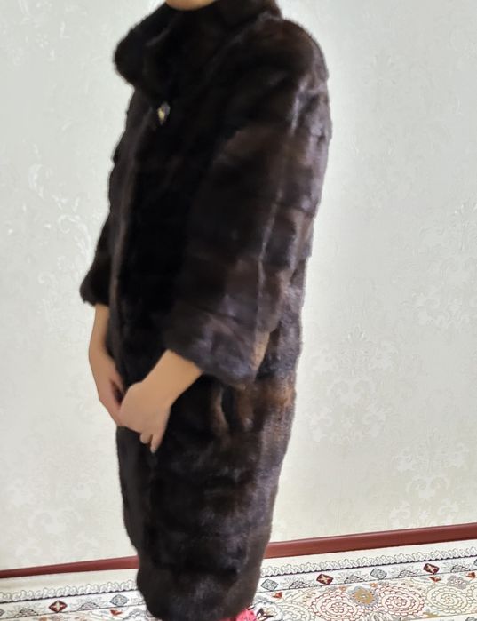 Продаётся норкавая шуба