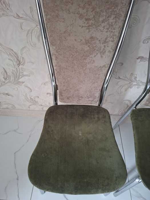 Стулья 5 штук в отл.состоянии