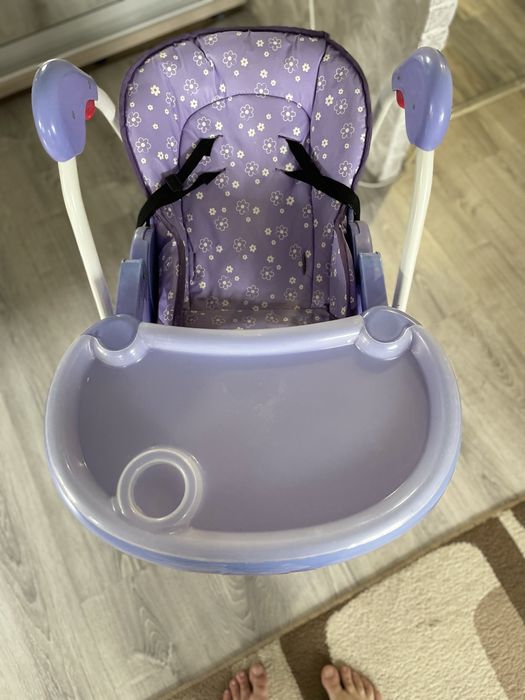 Продам детский столик