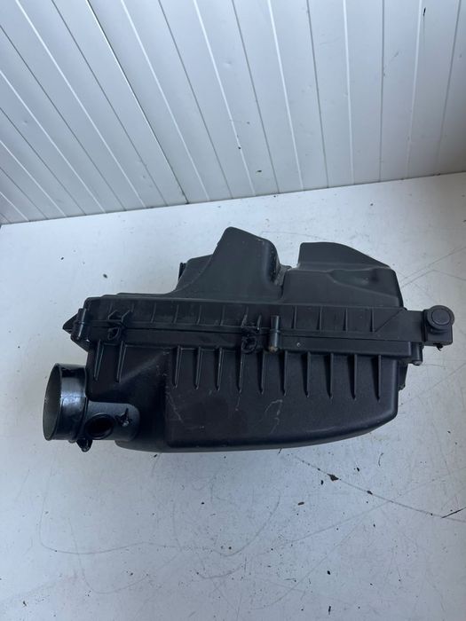 Carcasa Filtru Aer Volvo S60 S80 V60 V70 XC60 XC70 2014+ 31319684
