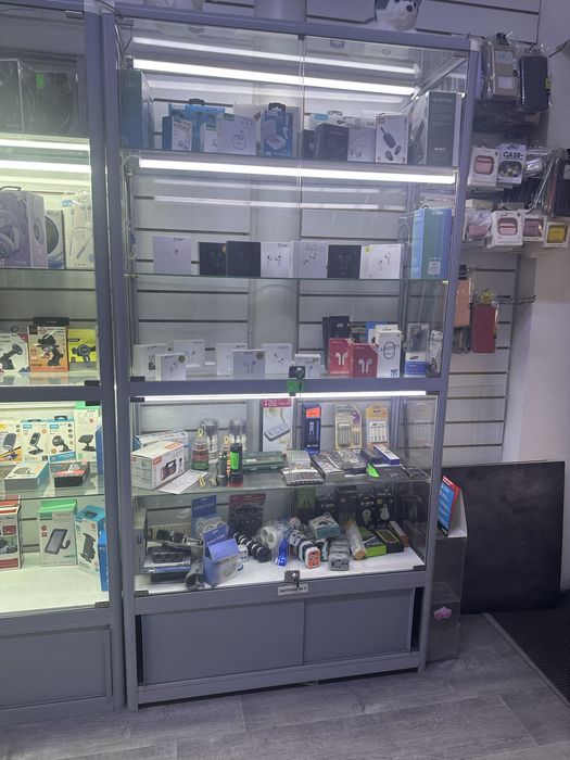 Продаются витрины