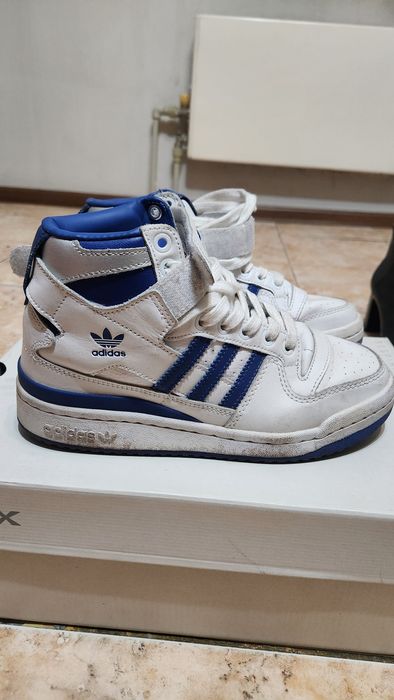 Кроссовки Adidas бу 38р