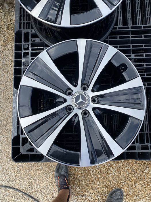 18 цола 5 х 112 мм Мерцедес Спорт Пакет , Е Класа , W 213 , Mercedes