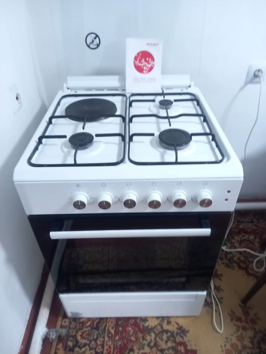 газплита и шифоньер