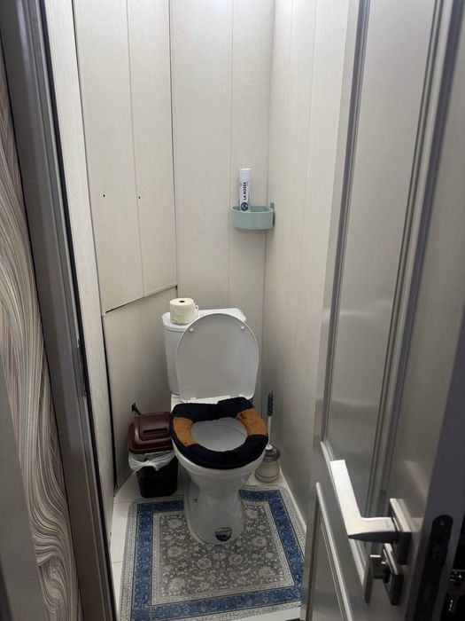 Уй НОВЗА Метроси ёнгинасида Студент қизлар учун 2 хонали Уй ижарага б