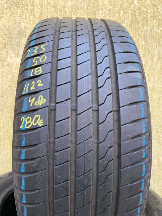 Продавам 4бр. летни гуми 235/50/18 Roadhawk
