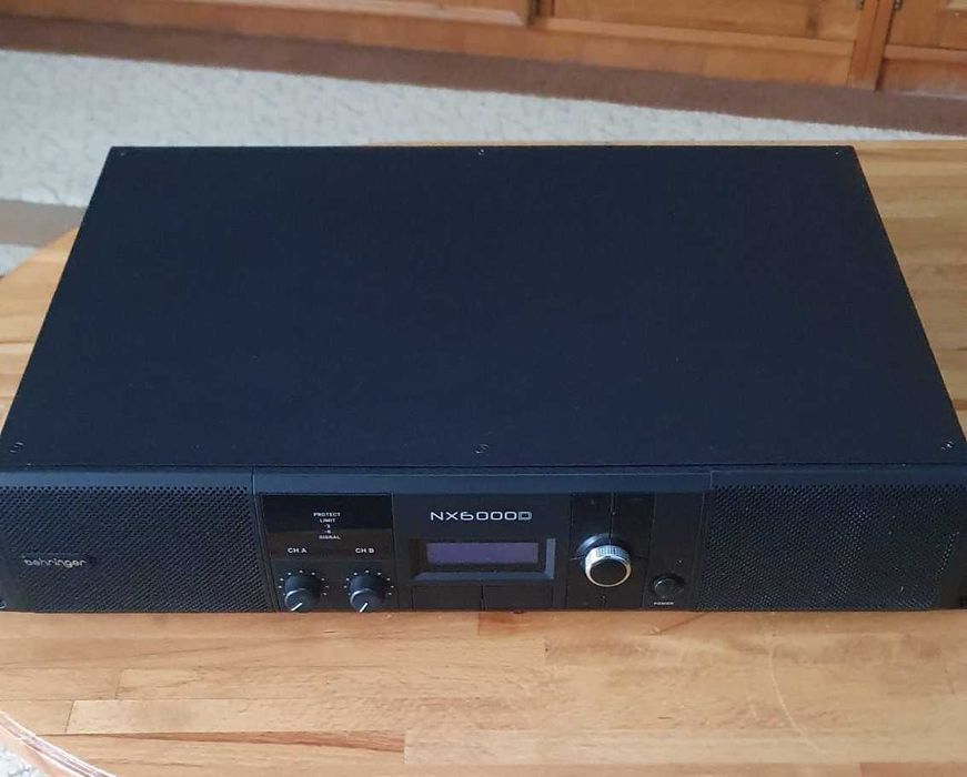 Amplificator Behringer NX 6000 D