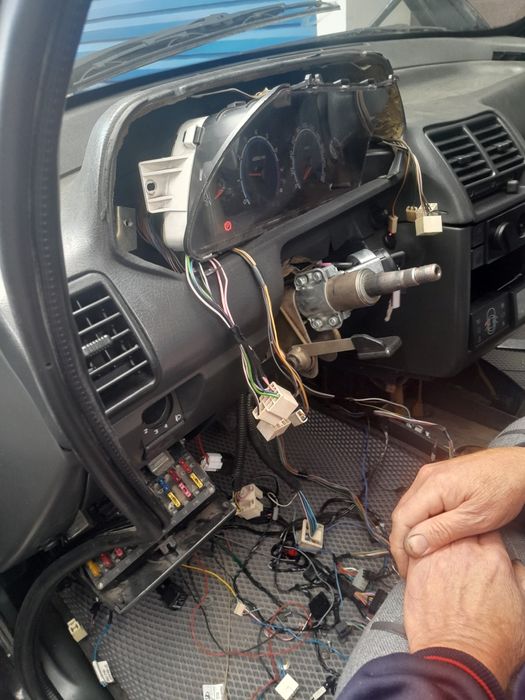 Авто электрик установка и ремонт , ремонт стаитеров Генераторов