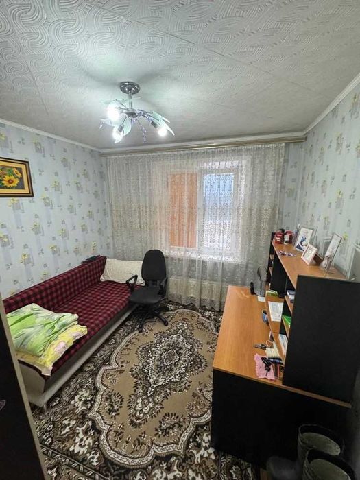 3-комнатная улучшенная, 7 мкр.