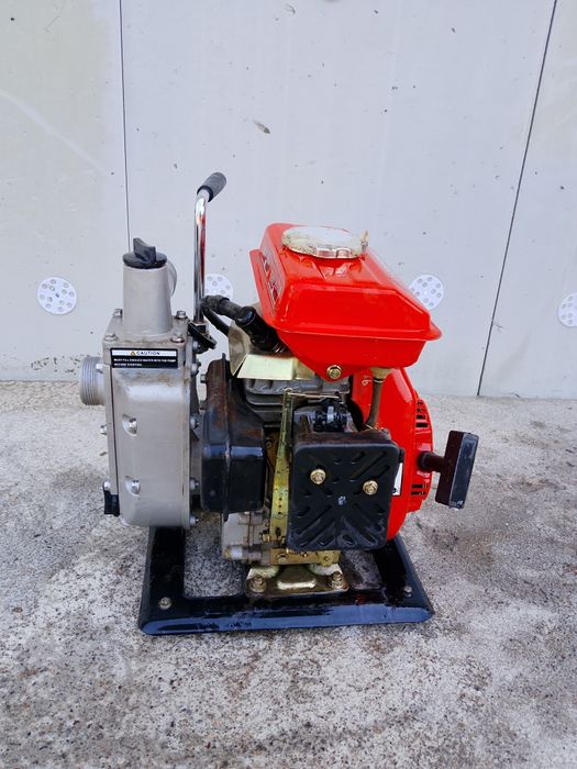 Мотопомпа новая.