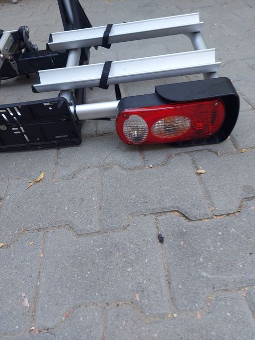 Suport pentru două biciclete  uebler
