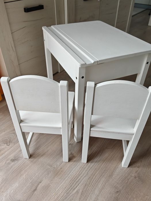 Комплект Детско Бюро и столчета  Sundvik ikea