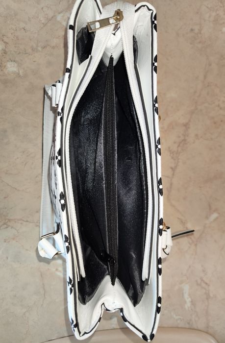 Стилна дамска чанта Louis Vuitton