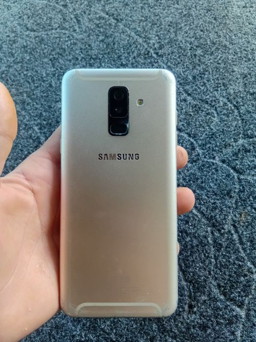 Samsung galaxy a 6 +