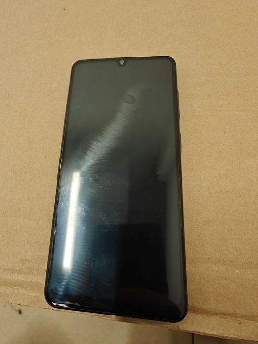 Телефон Samsung A31