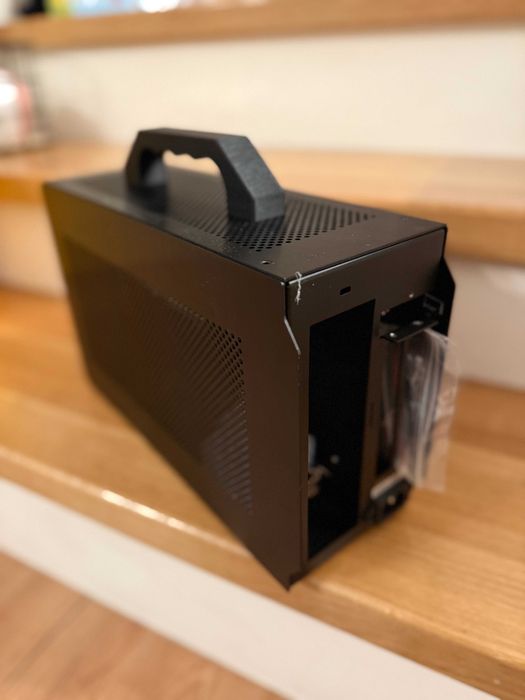Kit Mini ITX SFF Dan A4-SFX V4.1 | Sursa NZXT C850 850W SFX noua