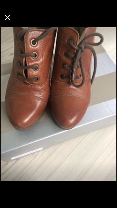 Vand papuci piele naturala marimea 36