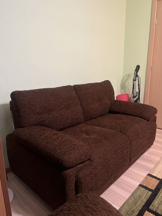 Canapea pentru doua persoane