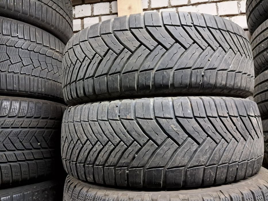 Anvelope second iarna 215 75 R16C Michelin  3buc