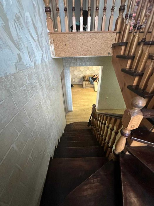 Продам дом (два таунхауса)