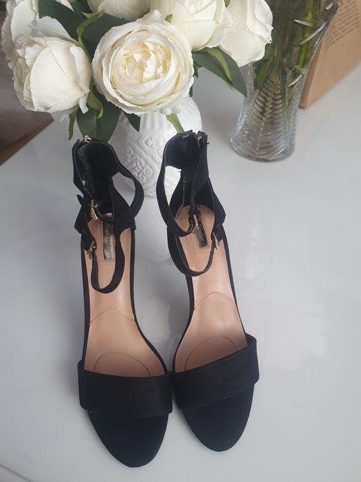 Sandale Stradivarius