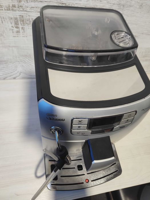 ГАРАНЦИЯ ! Saeco Intelia / Кафеавтомат - робот / Капучинатор