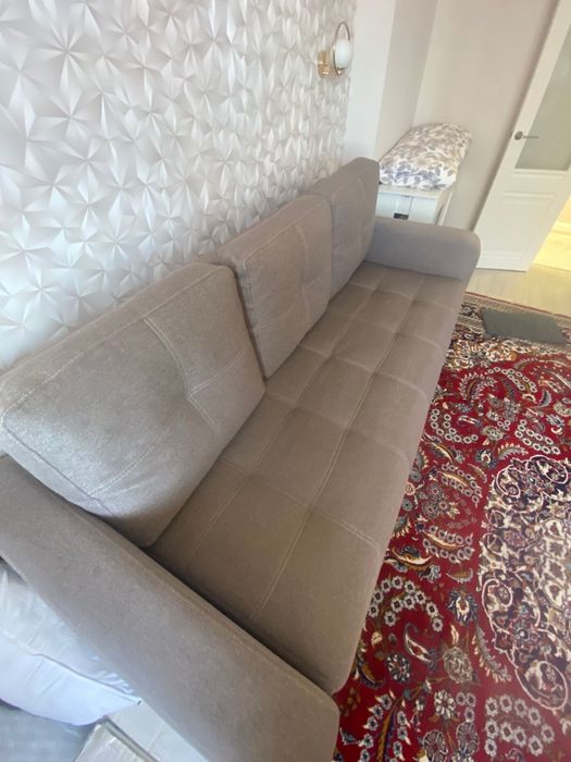 Продам диван срочно