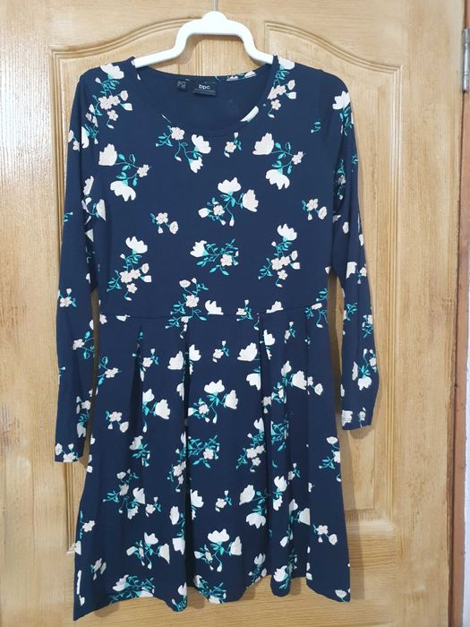 Rochii si bluze femei (lot)