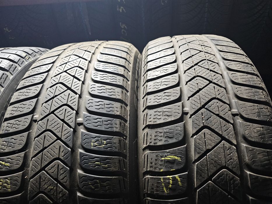 215 55 17 m+s pirelli