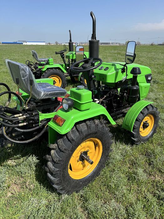 Минитрактор Рустрак Р-18 (фреза и плуг в подарок)