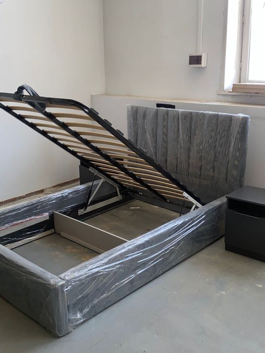 Продам Кровать 150.000